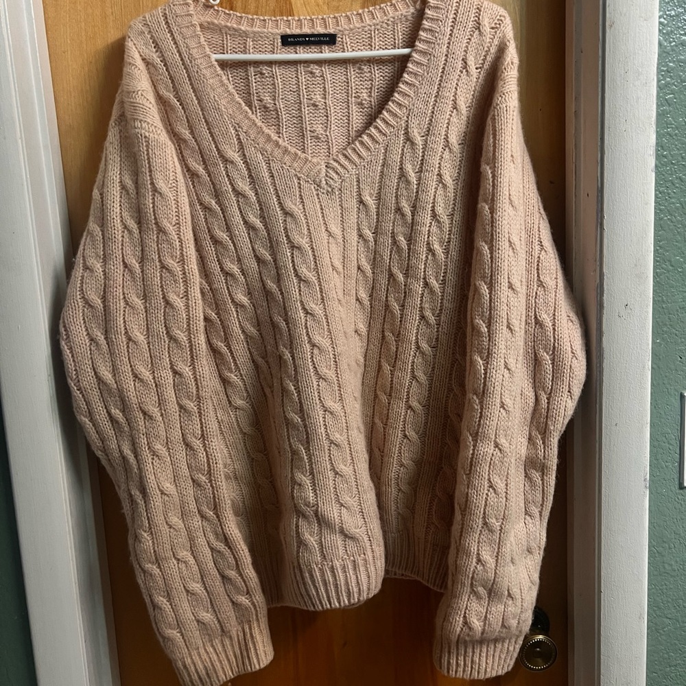Blush Nikki Wool v-neck Sweater from Brandy Melville